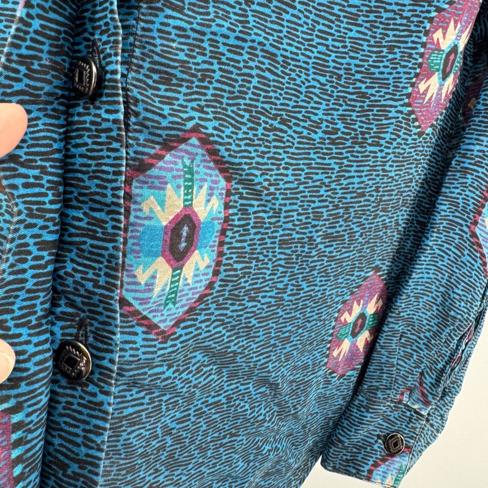 Vintage Wrangler Authentic Western Medium Teal Geometric Medallion Button Shirt - Picture 4 of 8